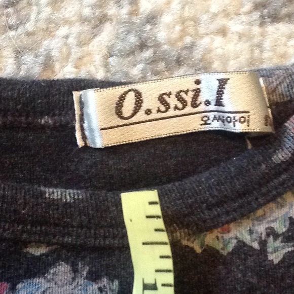 VINTAGE Long Sleeve Top w/ Elbow Pads - Picture 3 of 4